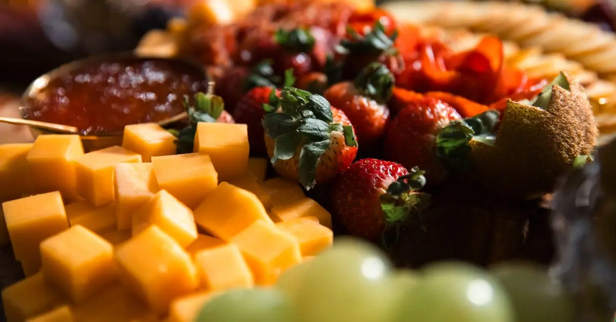 Les fruits de saison à déguster pour un printemps coloré