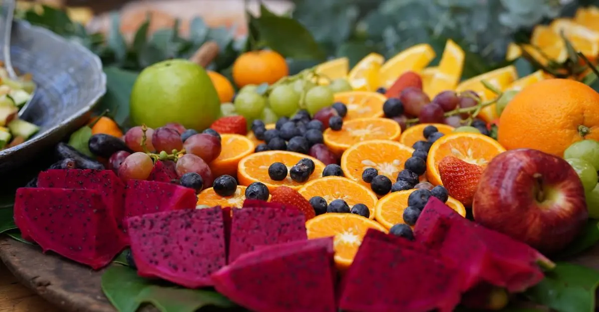 Les Fruits de Saison à Découvrir en Mars : Bienfaits et Recettes