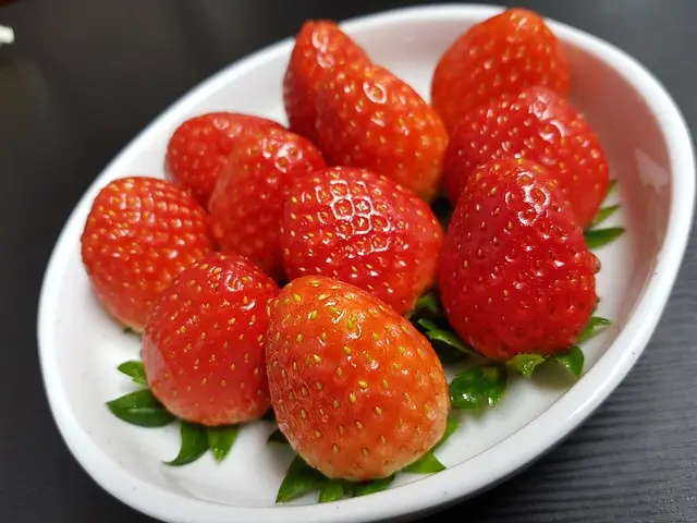 Fruits de Saison au Printemps : Bienfaits et Idées Recettes