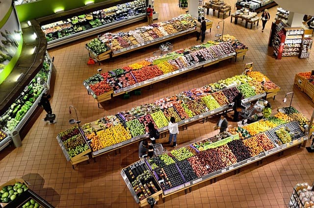 Les Fruits de Saison à Connaître pour un Été Refreshing